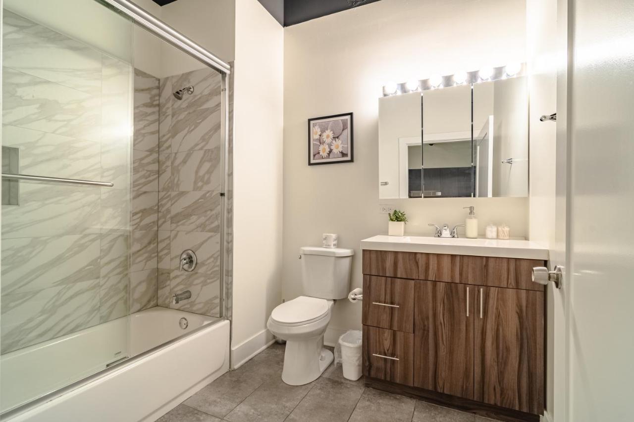 Ideal 3Br Business Or Leisure Rental In Chicago Fully Stocked Kitchen & Fast Internet With Optional Parking Near Soldier Field, Grant Park & Mccormick Place Exterior photo