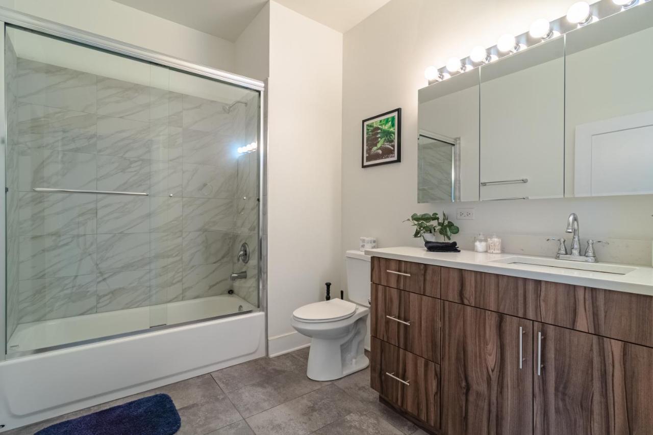 Ideal 3Br Business Or Leisure Rental In Chicago Fully Stocked Kitchen & Fast Internet With Optional Parking Near Soldier Field, Grant Park & Mccormick Place Exterior photo